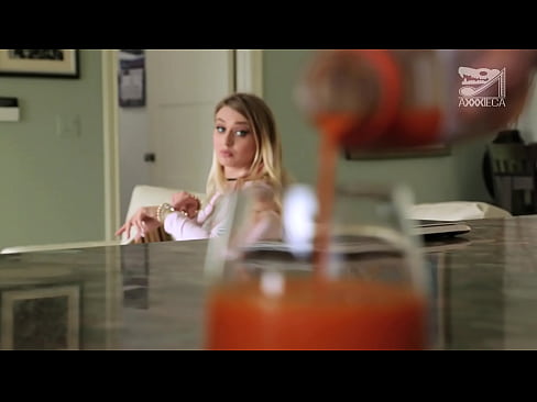 ❤️ Heitt stelpa með stóra brjóst og þétta kisa fær hani frá tapara, en mjög erfitt ❤️❌ Harð klám á klám is.porn-impact.ru