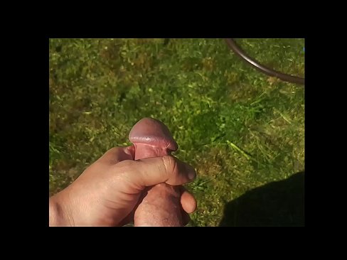 ❤️ Heit týpa lætur bleiku kisuna sína helvíti og kemur með sprautu í sumargarði ❤️❌ Harð klám á klám is.porn-impact.ru